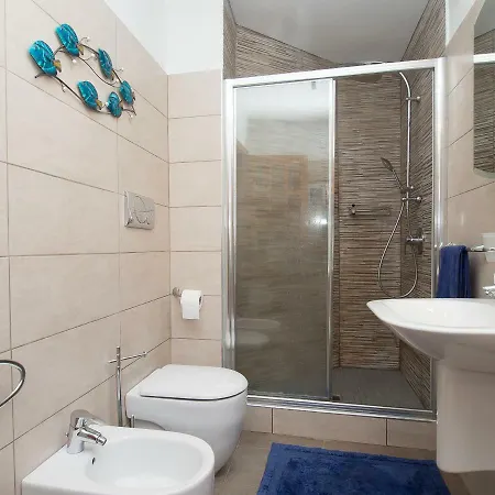 Apartman Ll Gatto Pizzo City Center With Wonderful Sea Views